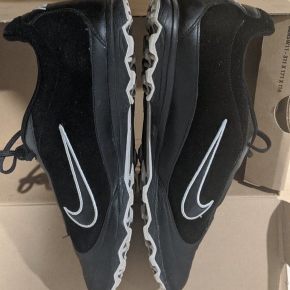 Women’s Nike mid size 7.5 - Picture 5 of 10